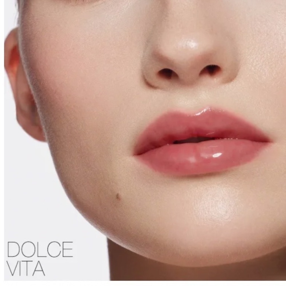 NARS Afterglow Lip Shine Gloss Dolce Vita 0.17oz 5.5mL New in Box